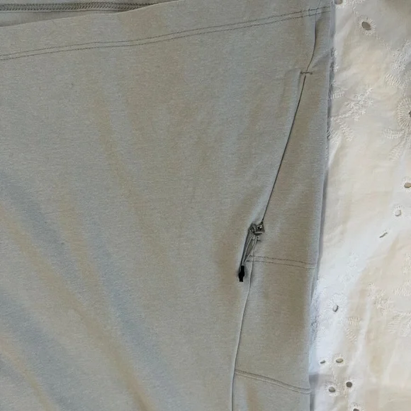 Lululemon half zip - Picture 5 of 5